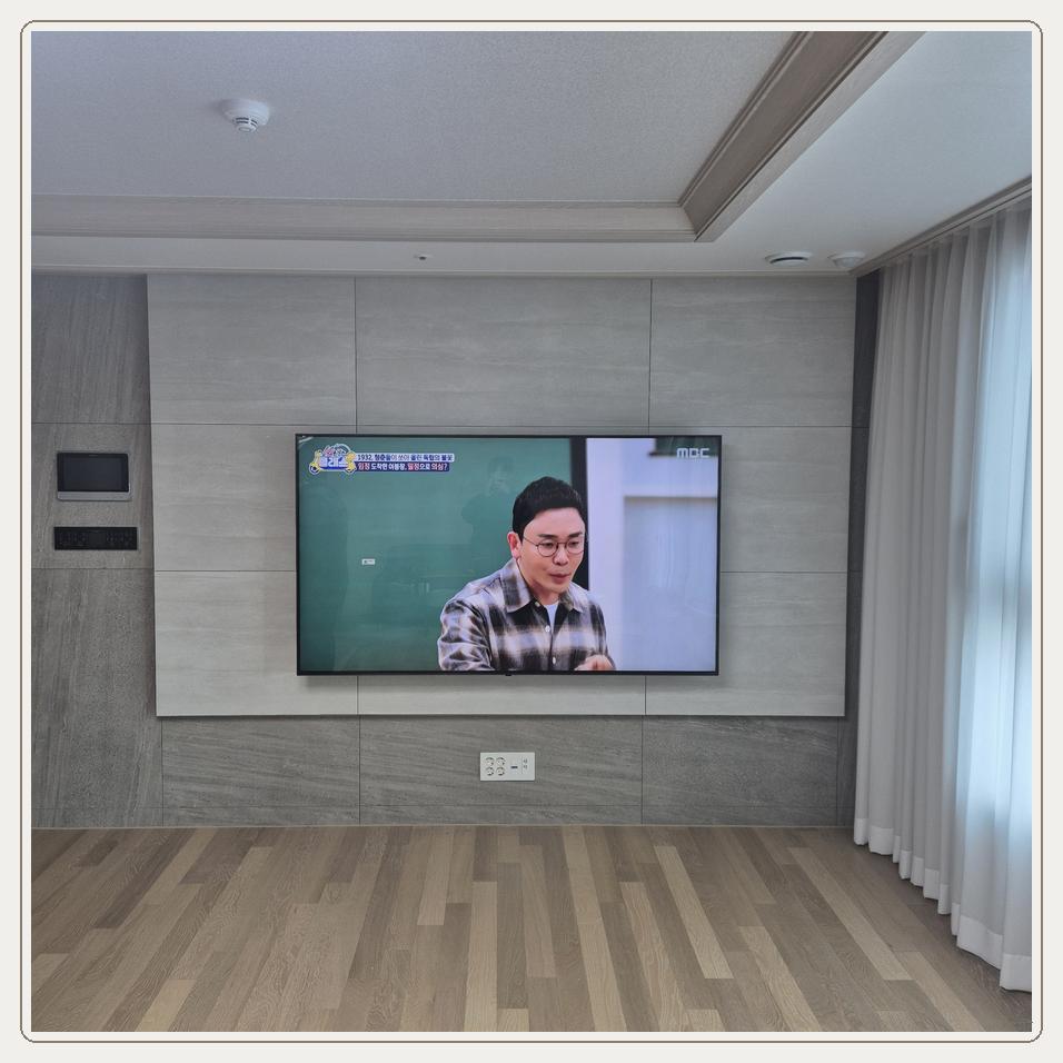 청담동 벽걸이TV